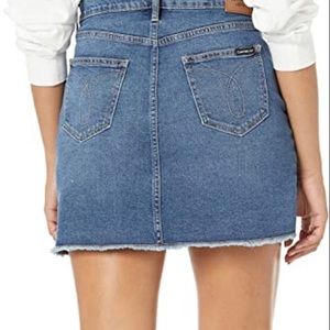 NWT CALVIN KLEIN DEMIN JEAN SKIRT